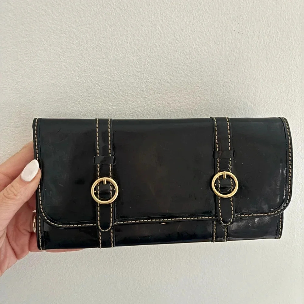 Maxx New York Patent Leather  Wallet